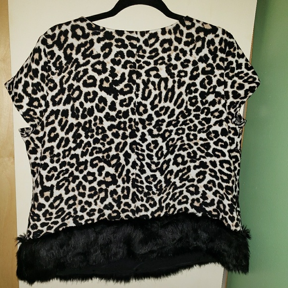 Leopard print top - Picture 2 of 4